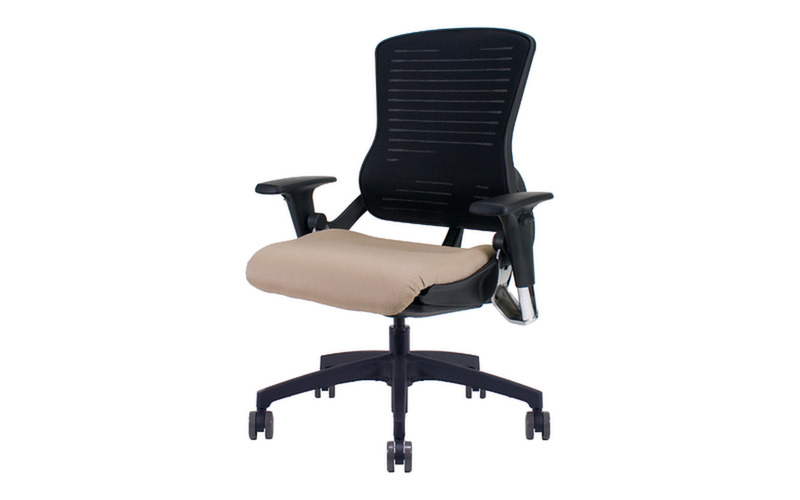 OM5 Chair - The Self Adjusting Chair With Special Focus On Its