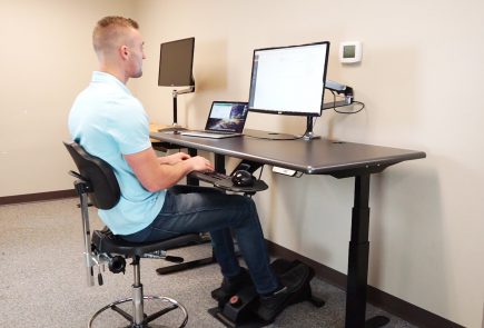 How To Set Up An Ergonomically Proper Desk Cycle